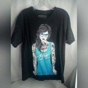 *Fatal Crew Women's Black T-shirt Size Large